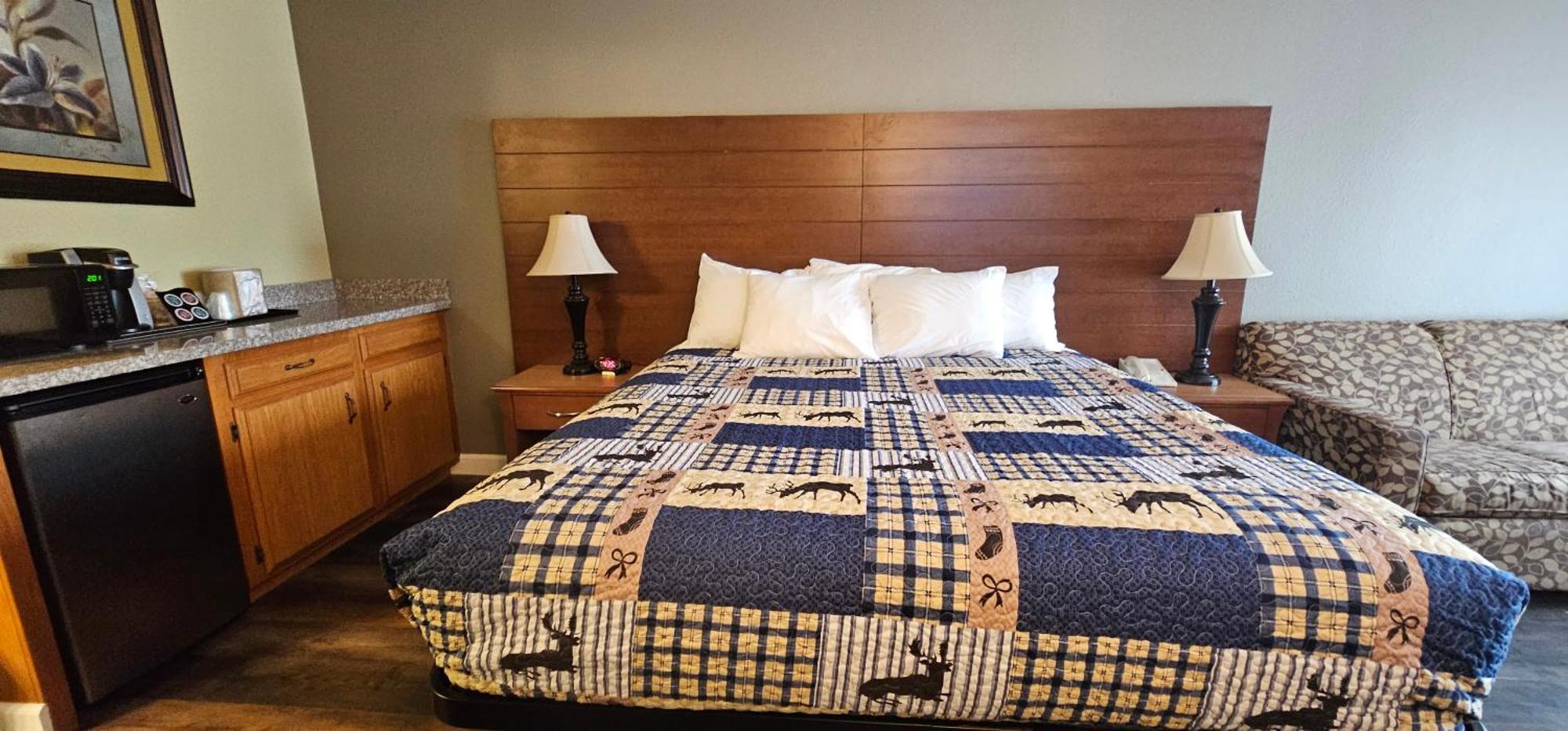 Mill Village Motel Eatonville Bagian luar foto